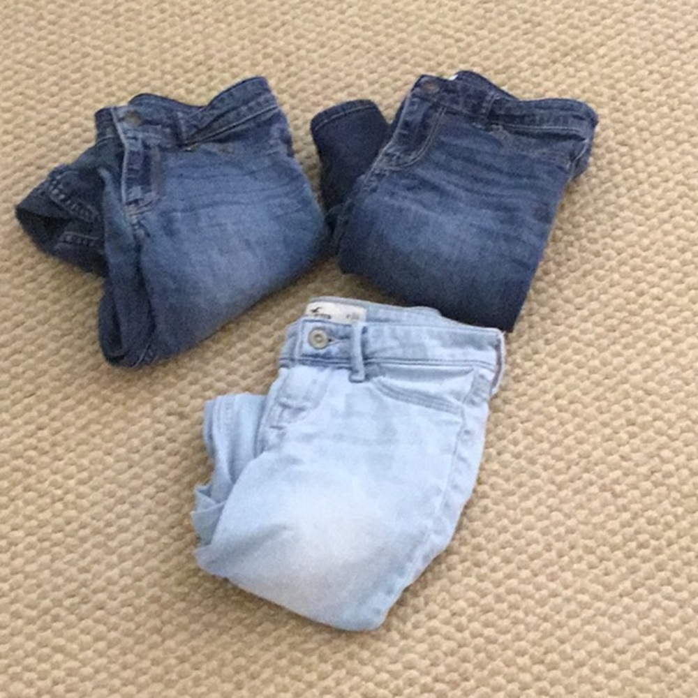 3 pairs hollister jeggings